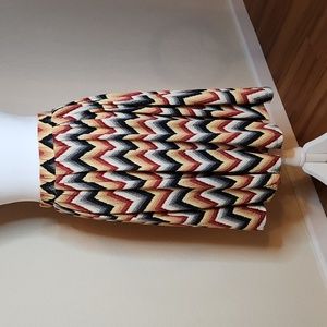 LULAROE Madison Skirt w/ Pockets NWT Size Large Chevron